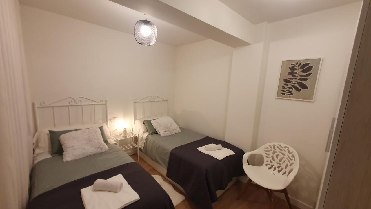 Auditorio Vicele - 2 Hab Y Sofa-Cama - Wifi - Vut-3692-As Овьедо Экстерьер фото